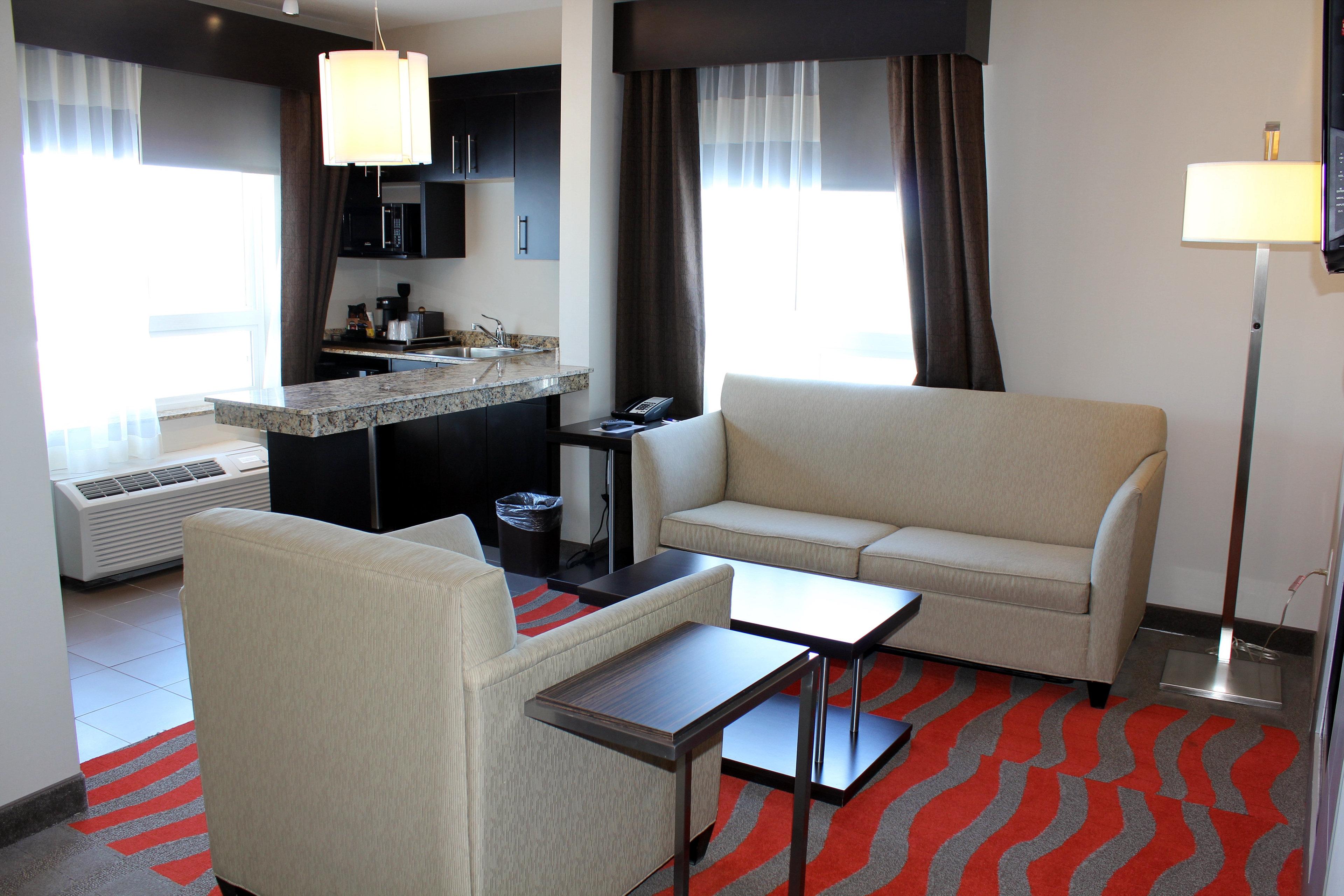 Chateau Inn & Suites Bonnyville Экстерьер фото